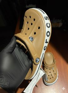 Crocs Classic Sandal: Sunny Yellow