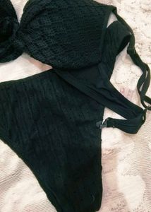 Chic Black Textured Bikini Set