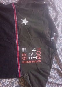 T-shirt 👕👕👕👕