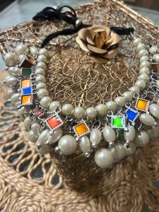 Stunning Pearl Necklace with Colorful Accents