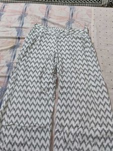Stylish Zigzag Print Palazzo Pants