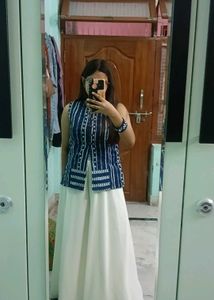 Blue Striped Ethnic vest with matching bangles (2.