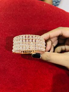 Stunning Crystal Bracelet new with tag