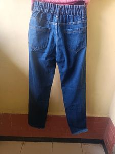 Side Button Trendy Jeans
