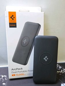 Spigen 10000 mAh Power Bank with Wireless Charging