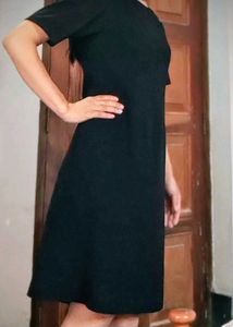Elegant Black Dress
