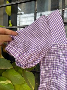 Chic Purple Gingham Puff Sleeve Top