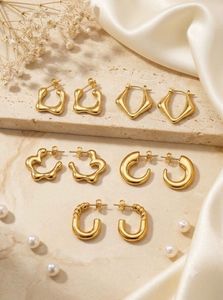 Elegant Gold Hoop Earrings Set