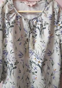 Floral top