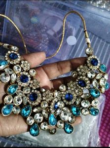 Beautiful Kundan Dezine Jewellery Set