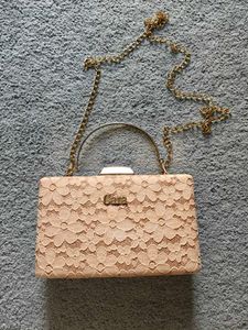 Cara Floral Clutch