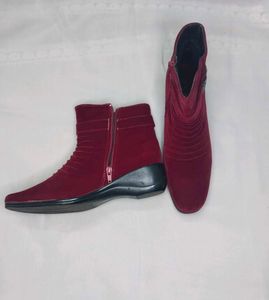 Stylish Burgundy Suede Ankle Boots
