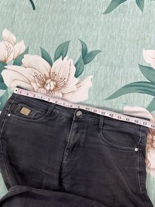 Men's daily wear Jeans - Beige &amp; Black