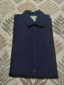 Aerocrombie and Fitch Blue Men's Shirt
