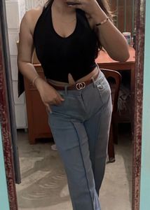 Stylish Black Halter Neck Crop Top