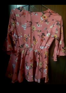 small size girls print top