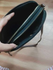 11-in-1 Ultimate Glam Box - Sling Bag + Pouch + 8