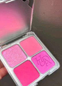 Huda Beauty Cheek Palette
