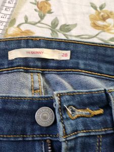 Levi's Jeans - Classic Blue Denim