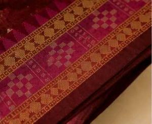 Maroon Printed Saree with Blouse Piece