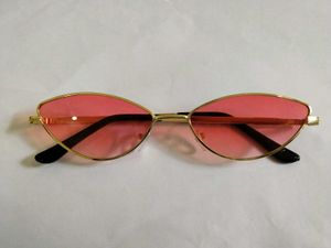 Stylish Cat-Eye Pink Sunglasses
