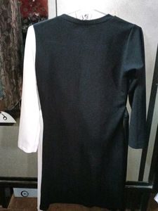 Stylish Black &amp; White Kurta Set