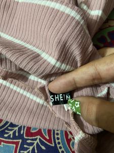 Offshoulder Top