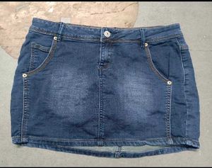 Y2K DENIM SKIRT