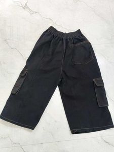 Stylish Cargo Capris 5 pockets