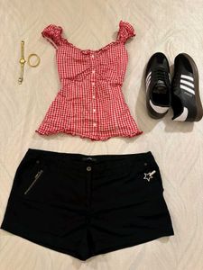Zip Star Black Shorts☘️🗝