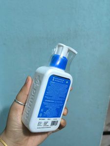 derma co benzoyl peroxide facewash