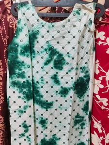 Elegant White & Green Tie-Dye Kurta
