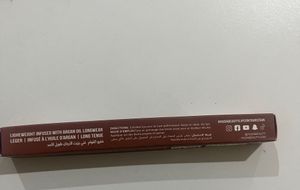 Huda Beauty Lip Contour Stain