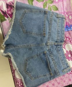 Booty high Denim Shorts
