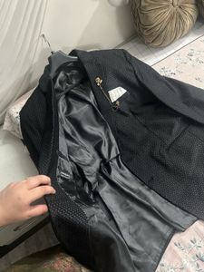 Men's Black Textured Blazer