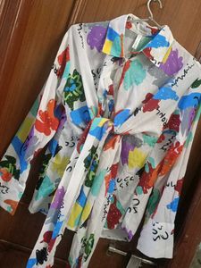 Colorful Abstract Print Tie-Front/Back Shirt
