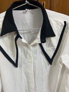 Chic White &amp; Black Shirt 🆕