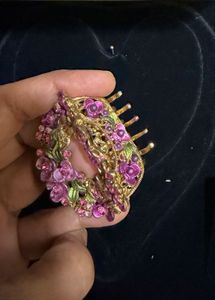 Elegant Floral Metal Hair Claw Clip