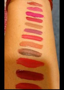 HUDA BEAUTY HD Non Transfer Liquid Lipstick Set