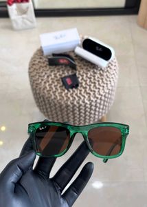 Ray-Ban Green Wayfarer Sunglasses MODEL NO:0502✌️-