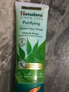 Himalaya Purifying Neem Face Wash