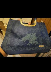 Elegant Black Floral Print Handbag