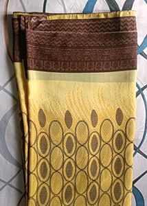 Brown Floral &amp; Fish Print Saree