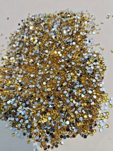Gold & Silver Rhinestones Mix 8 have total 50 kg