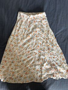 Floral Maxi Skirt zipper on the side