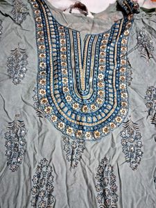 Elegant Kurta Set with Pants