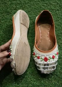 Embellished Juttis &amp; Loafers Set