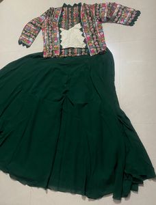 Emerald Green Embroidered Lehenga Choli Set