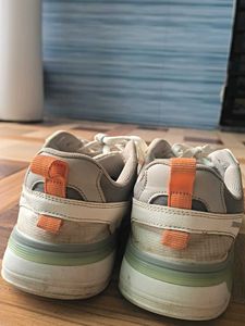 Red Tape Classic Sneakers