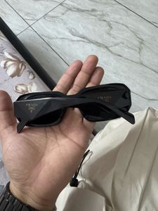 Prada Stylish Black Rectangular Sunglasses